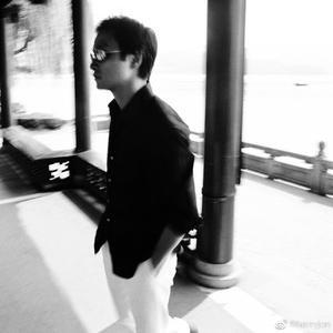 欧美国产巨大杨幂最新
